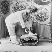 Pauline Chase. Namerička faza glumica. Fotografija, novembar 1909. Poster Print by