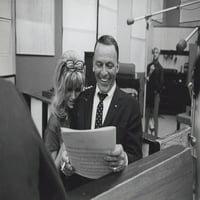 Frank i Nancy Sinatra u studiju za ispis fotografija